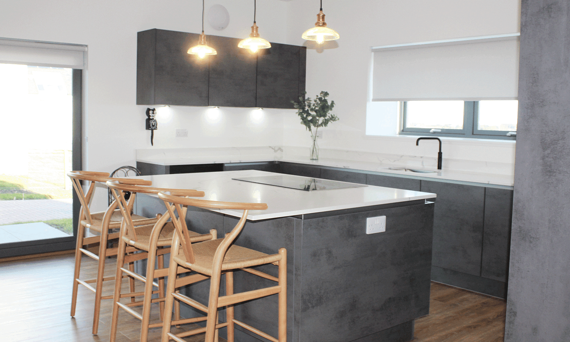 Modern & Spacious Kitchen